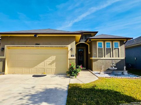 3914 Key West Way Converse TX 78109