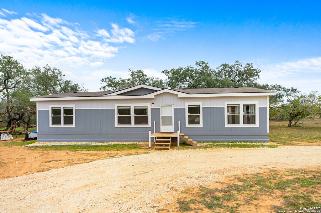 Photo of 1145 Postert Lane, Floresville, TX 78114 (MLS # 1930090)