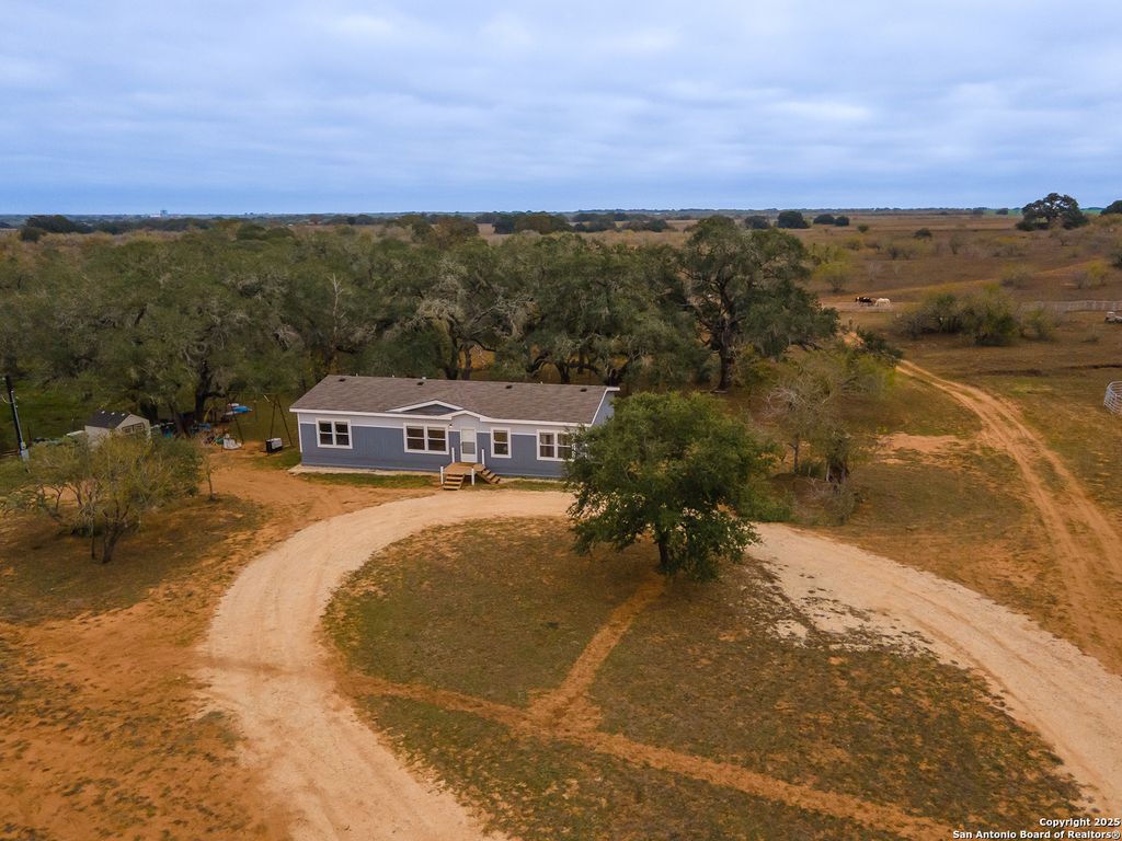 Photo of 1145 Postert Lane, Floresville, TX 78114 (MLS # 1930090)
