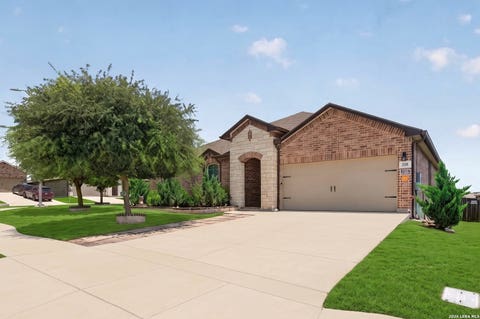 Photo of 208 White Rock, Cibolo, TX 78108 (MLS # 1973536)