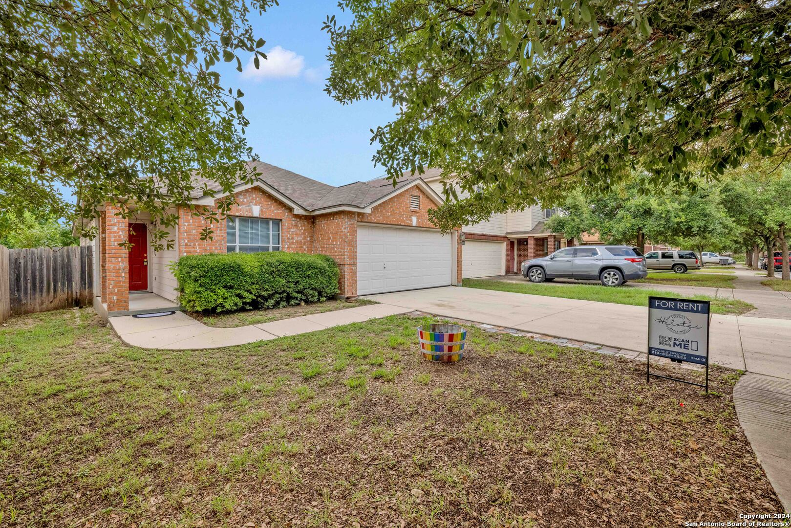 8811 Laguna Fls