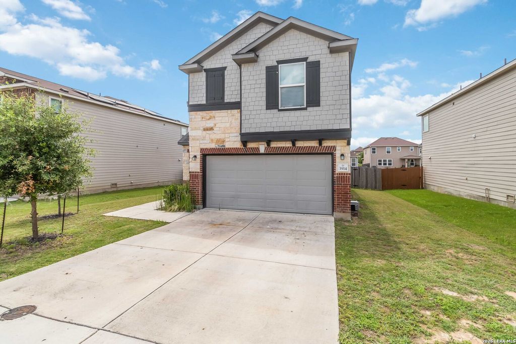 Photo of 3914 Bentwood Way, New Braunfels, TX 78130 (MLS # 1992328)