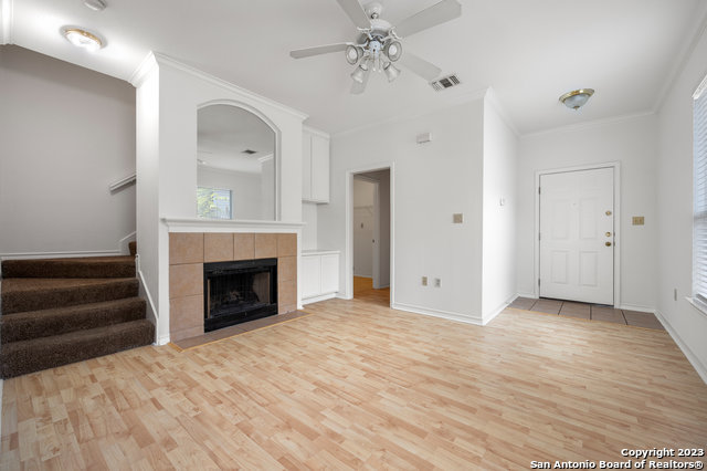 7037 TOURANT RD