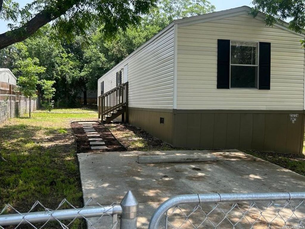 Photo of 25226 Pat Pkwy, San Antonio, TX 78257 (MLS # 1893452)