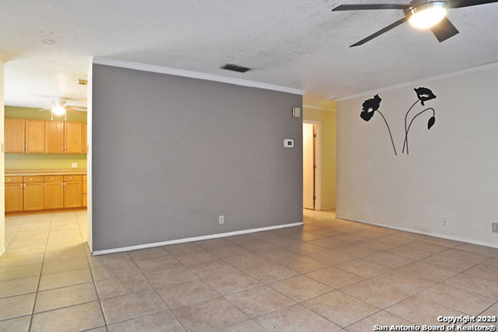 Photo of 7318 CORIAN PARK DR, San Antonio, TX 78249 (MLS # 1925860)