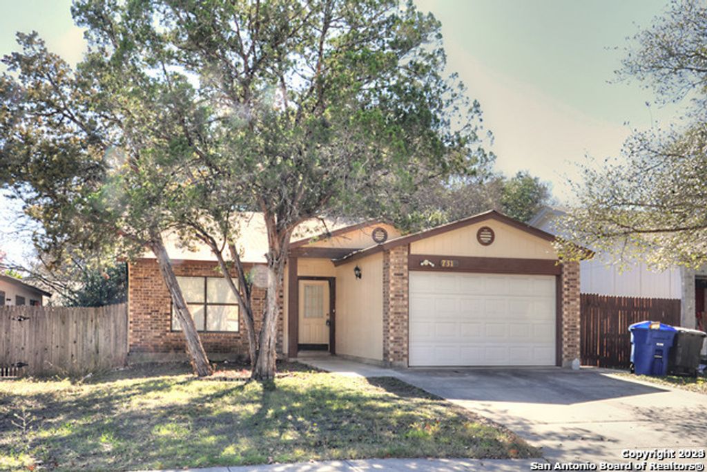 Photo of 7318 CORIAN PARK DR, San Antonio, TX 78249 (MLS # 1925860)