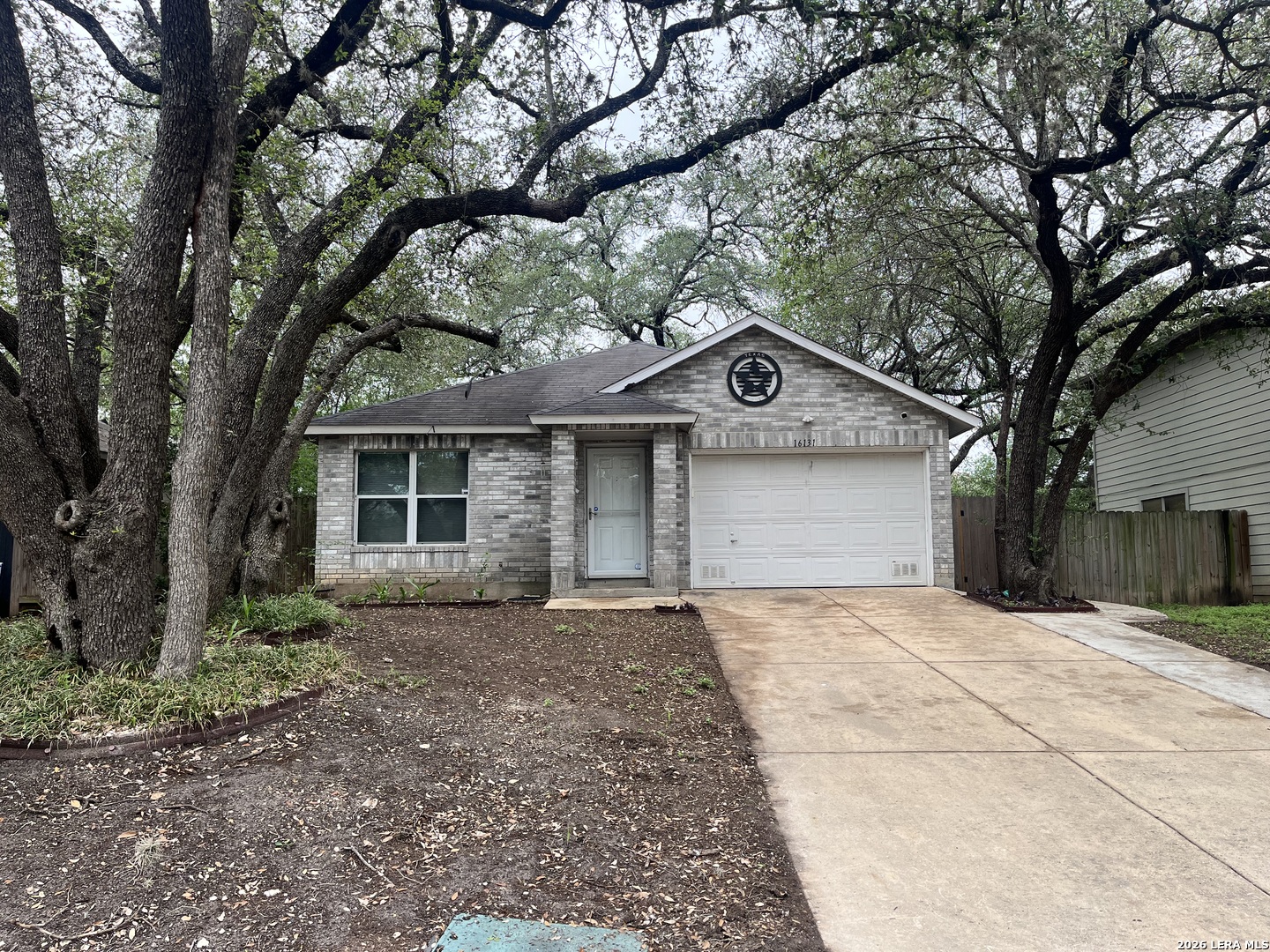 16131 IKE LN