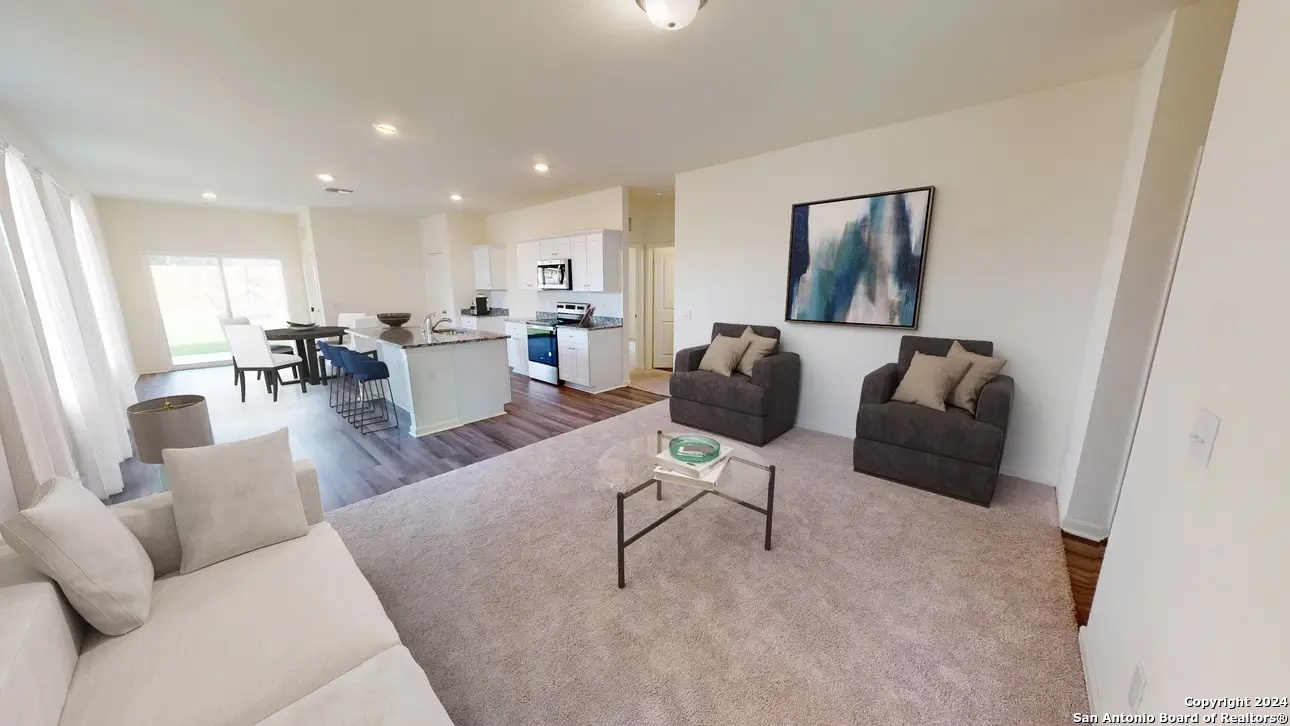 13915 Birch View