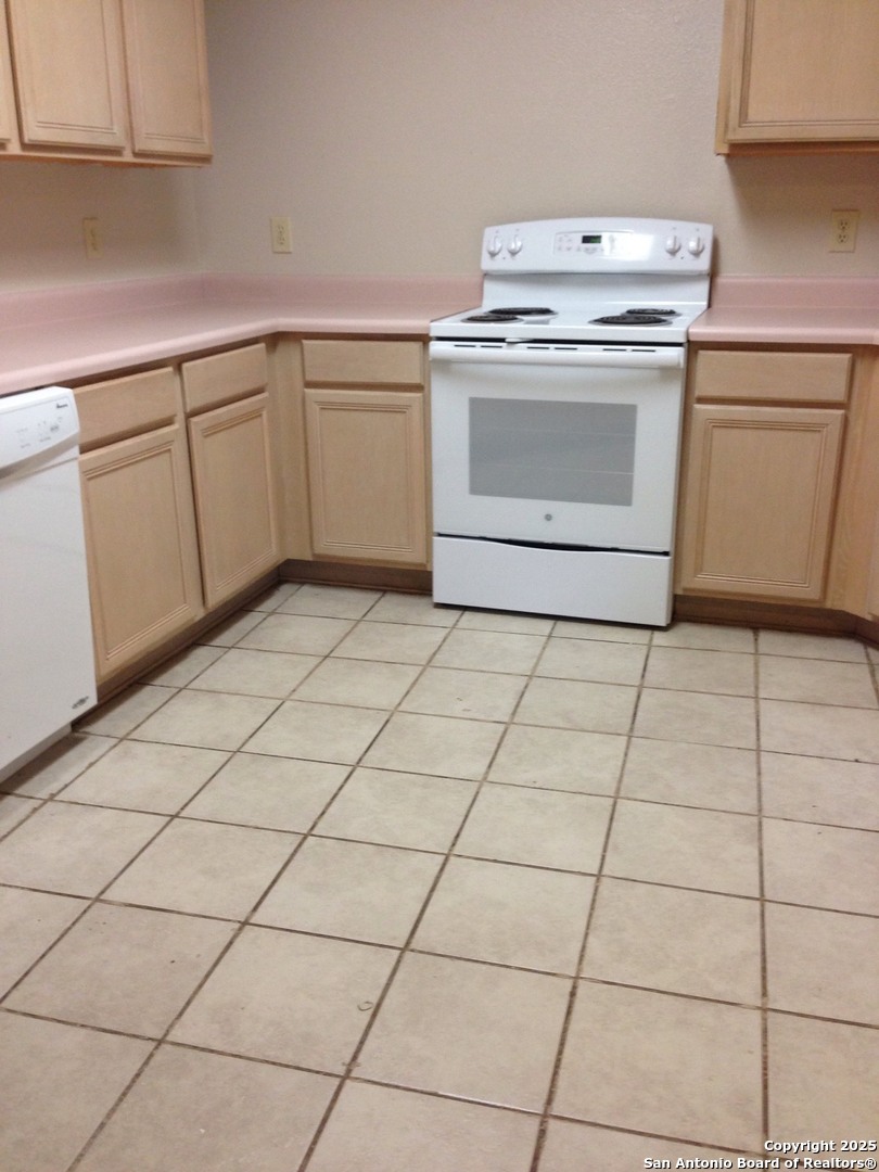 San Antonio, Texas 78250, United States, 3 Bedrooms Bedrooms, ,2 BathroomsBathrooms,Residential,Active,197784