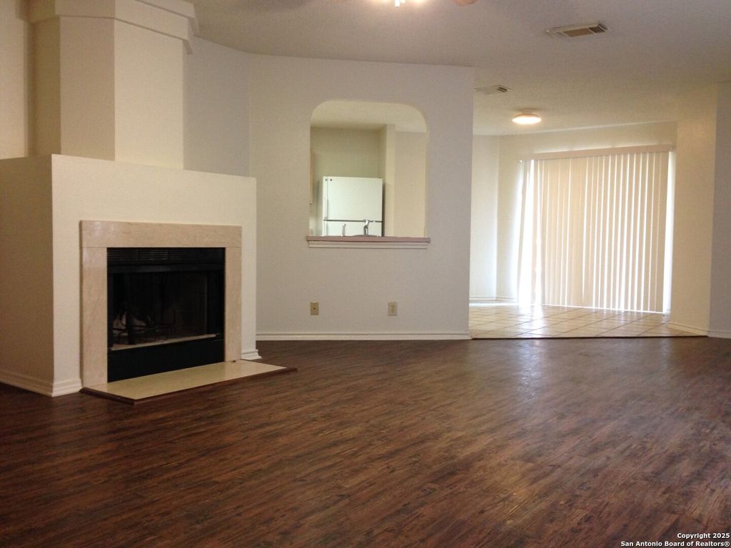 Photo of 6882 Crested Quail, San Antonio, TX 78250 (MLS # 1895356)