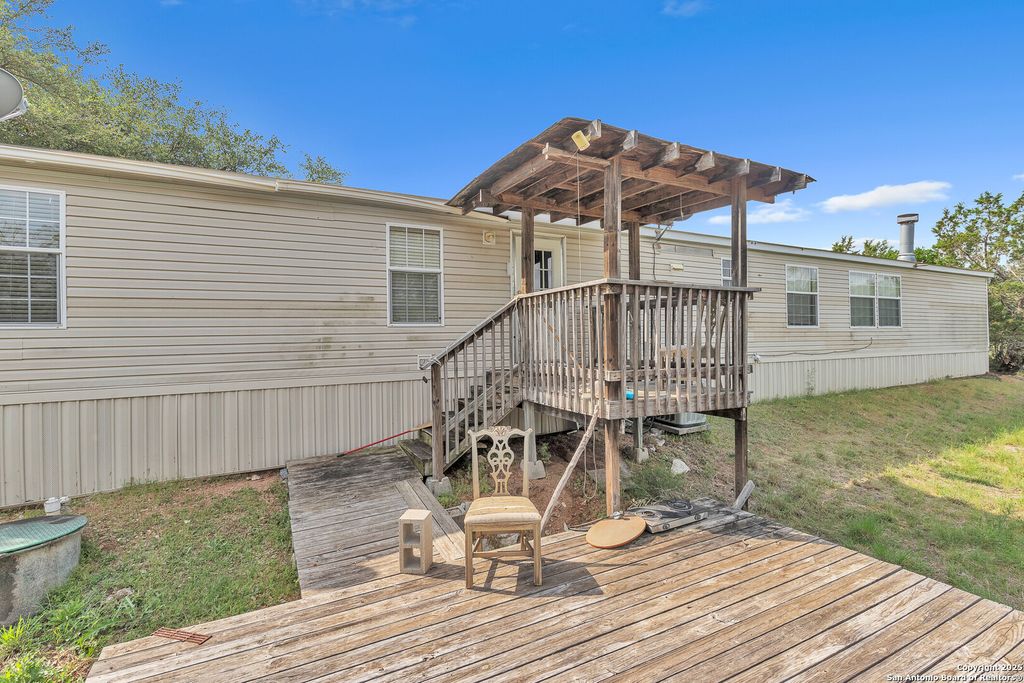 Photo of 1400 15th St, Horseshoe Bay, TX 78657 (MLS # 1864256)
