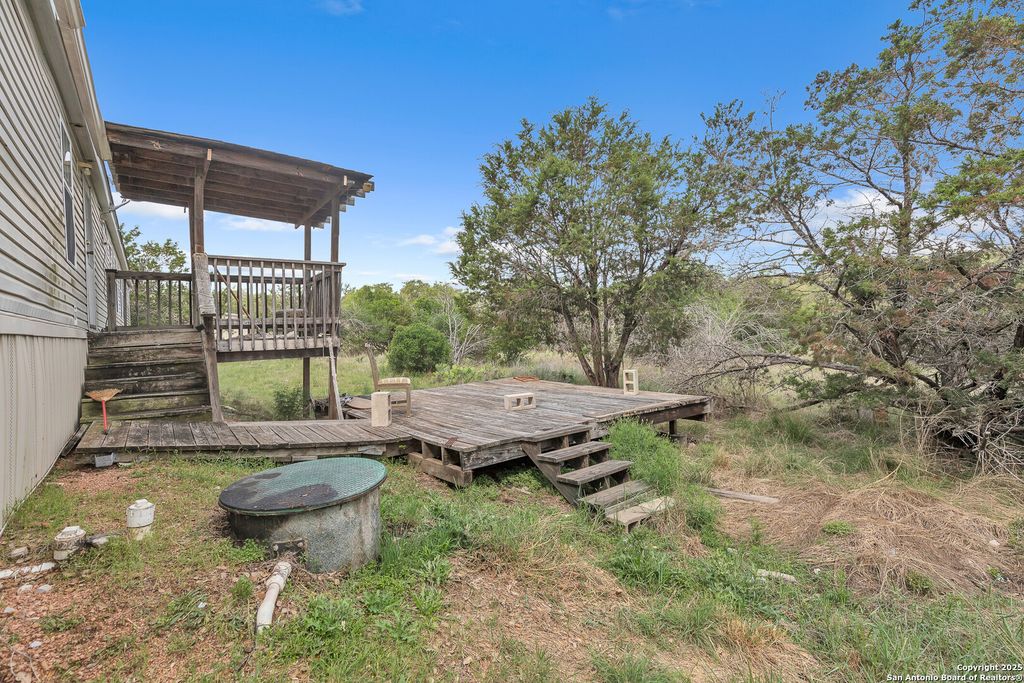 Photo of 1400 15th St, Horseshoe Bay, TX 78657 (MLS # 1864256)