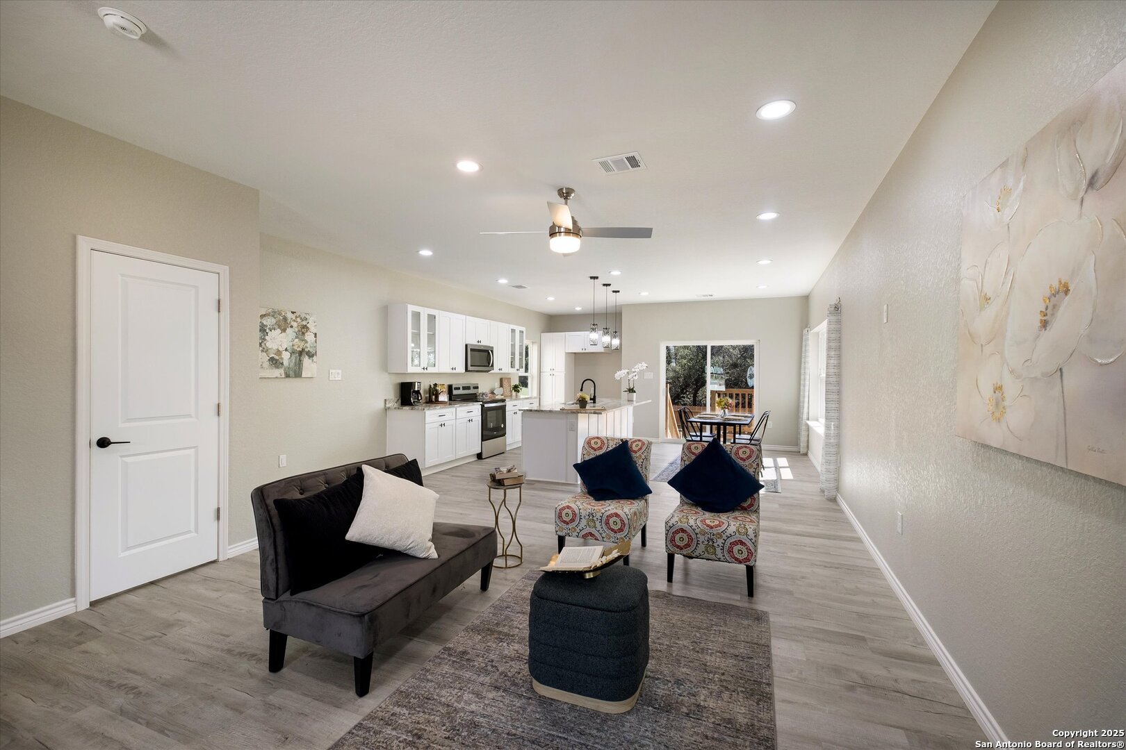 656 Canyon Circle Dr