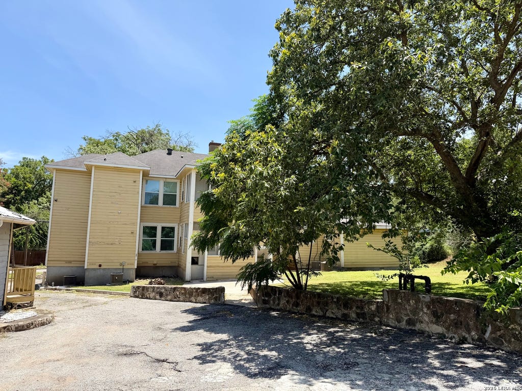 Photo of 107 Willim, Alamo Heights, TX 78209 (MLS # 1962329)