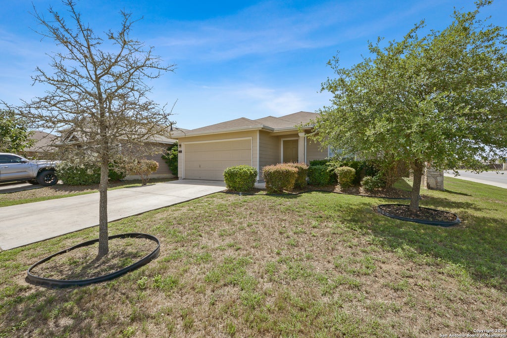 Photo of 203 CARDINAL WAY, San Antonio, TX 78253 (MLS # 2017954)