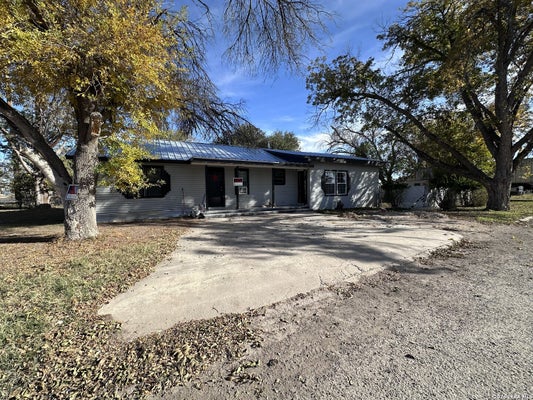 202 S HILL ST, IRAAN, TX 79744 - Image bb07440074e35bece6563b4d6cfc9aa9/1682196972