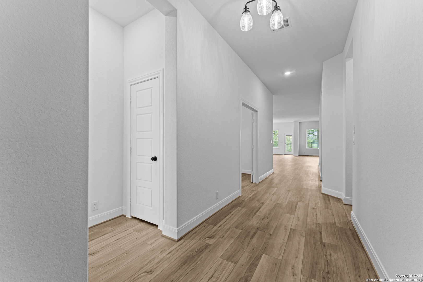 1719 Heritage Maples