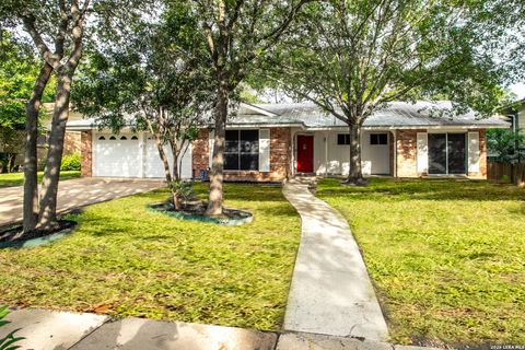 Property photo of 6702 Forest Dell St, San Antonio, TX 78240