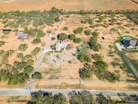 A home in Lytle