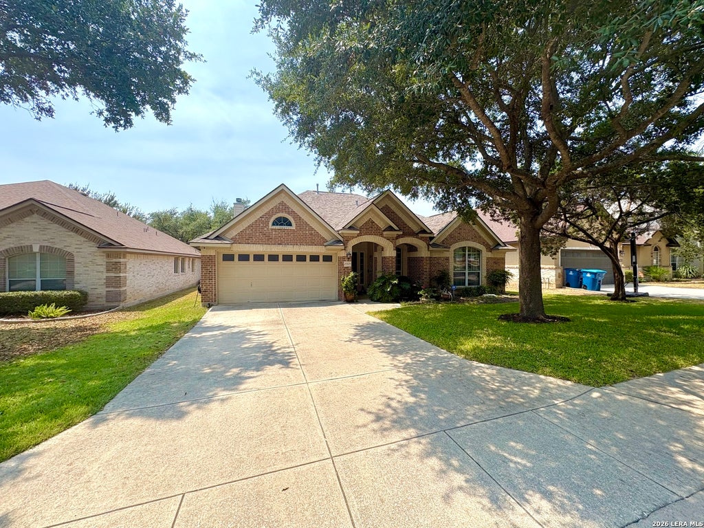 Photo of 25924 STONE CYN, San Antonio, TX 78260 (MLS # 2011860)