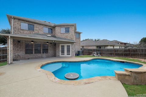 233 Springtree Trl Cibolo TX 78108