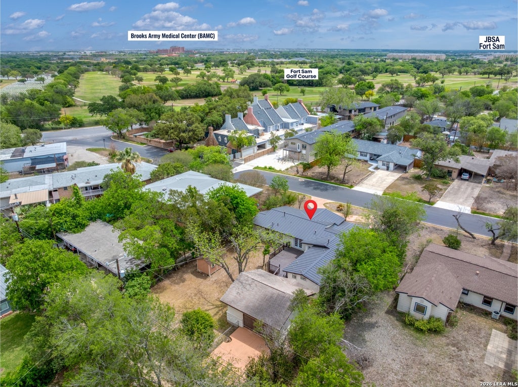 Photo of 1153 GARRATY RD, Terrell Hills, TX 78209 (MLS # 1957478)