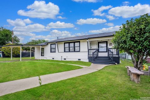 1620 Kampmann San Antonio TX 78201