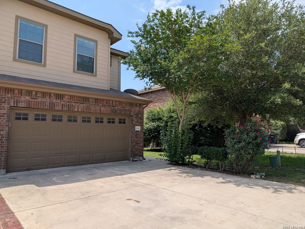 Photo of 1028 BROWN ROCK DR, New Braunfels, TX 78130 (MLS # 1971470)