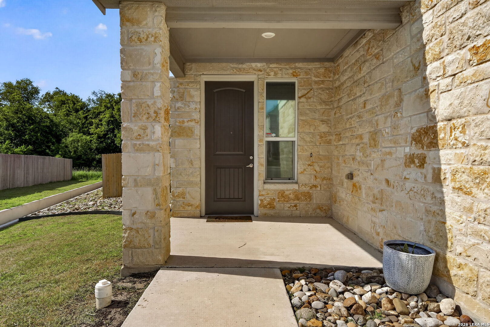 6427 Nolina Pass