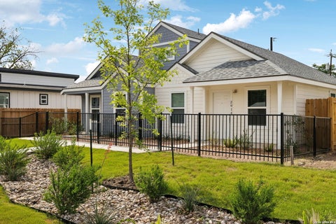 Photo of 2912 Martin Luther King, San Antonio, TX 78220 (MLS # 2013032)
