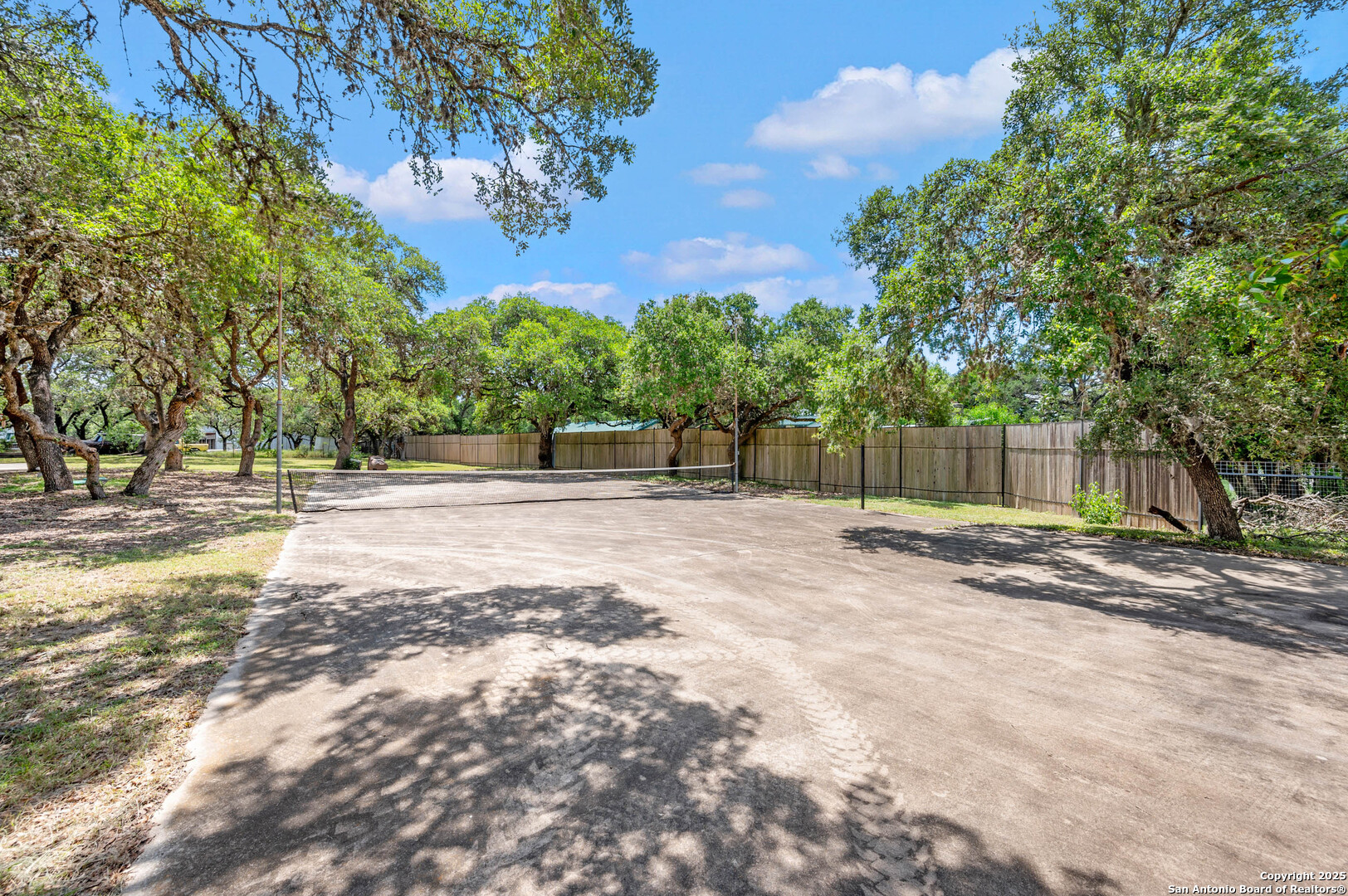 8715 Buckskin Dr.