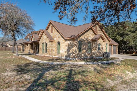 A home in La Vernia