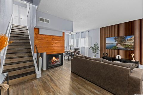 Property photo of 7123 Thrush View 8, San Antonio, TX 78209