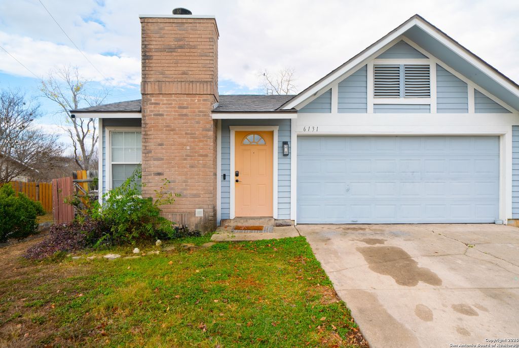 Photo of 6131 Valley Bay Dr, San Antonio, TX 78250 (MLS # 1934293)