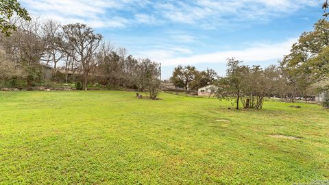 A home in Canyon Lake