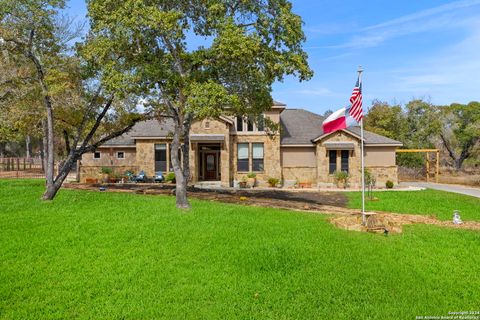 A home in Floresville