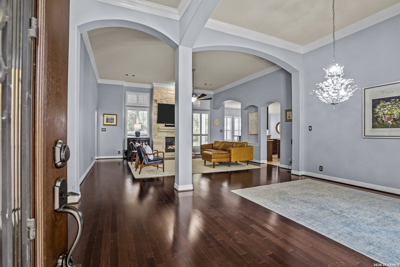1207 Via Belcanto