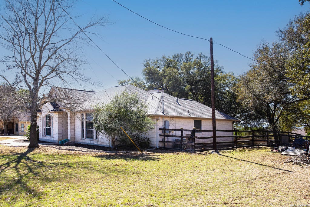 Photo of 157 Park Rd, Bandera, TX 78003 (MLS # 1948364)