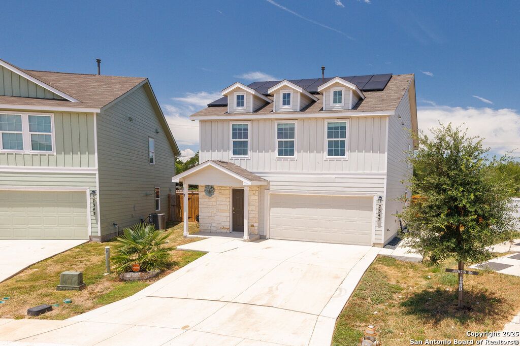 Photo of 7347 Rosada Way, San Antonio, TX 78218 (MLS # 1929832)