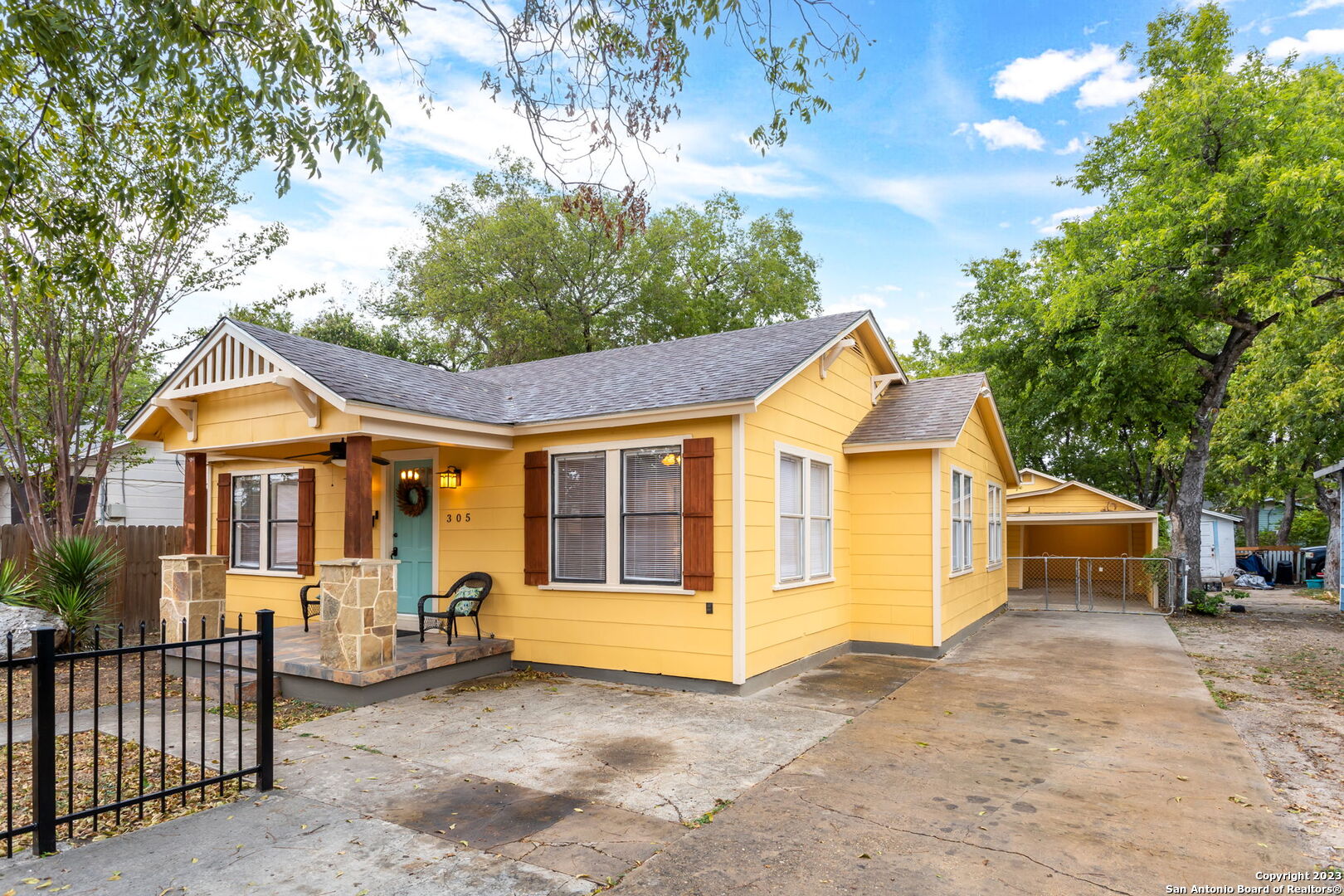 305 Kendalia