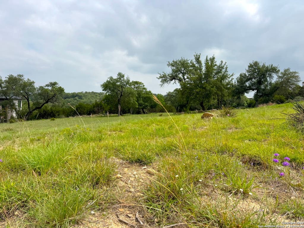 Photo of 726 Caballo, Canyon Lake, TX 78133 (MLS # 1932746)