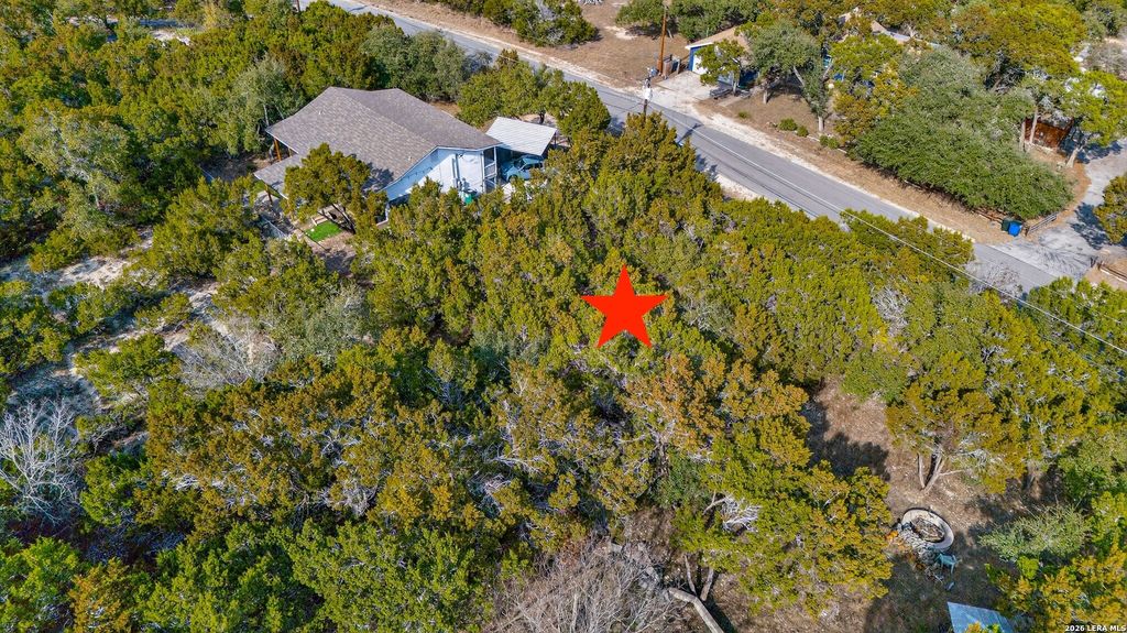 Photo of 1135 Spitz Kegel View Drive, Canyon Lake, TX 78133 (MLS # 1939638)
