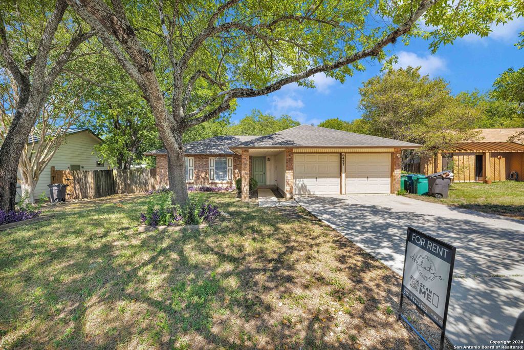 Photo of 6427 ridge place, San Antonio, TX 78250 (MLS # 1942419)