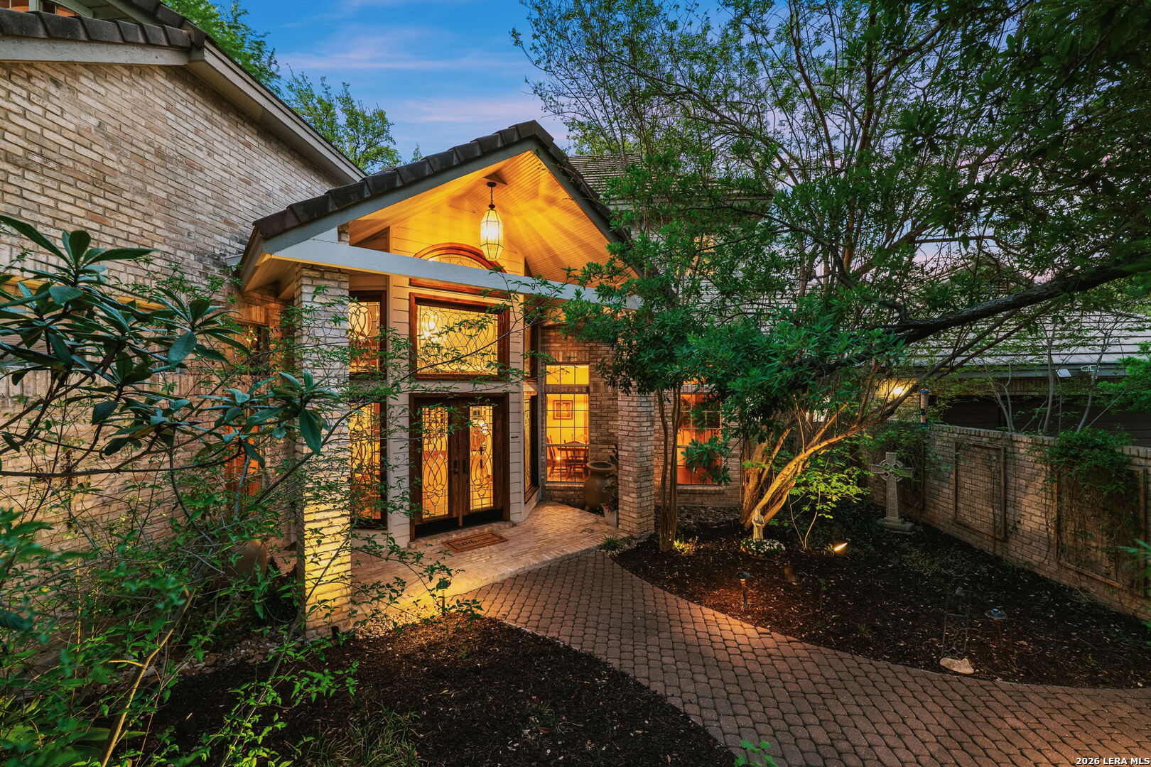 9 Scarborough Square