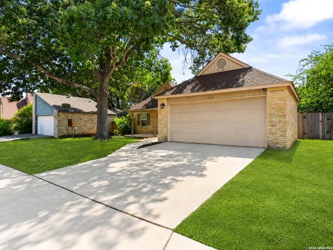 Photo of 2721 CEDAR LN, Schertz, TX 78154 (MLS # 2014145)