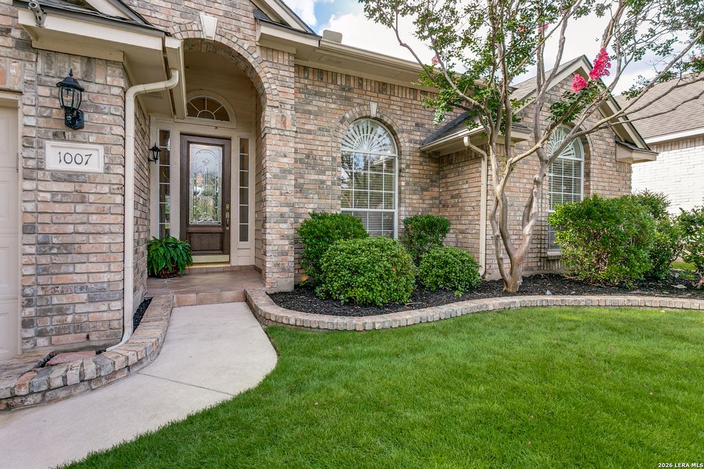 Photo of 1007 Crystal Spring, San Antonio, TX 78258 (MLS # 1991022)