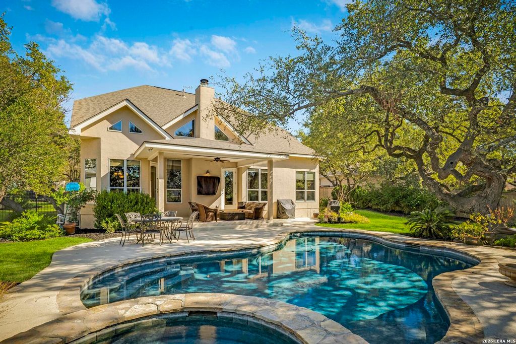 Photo of 24805 Fairway Springs, San Antonio, TX 78260 (MLS # 1936121)