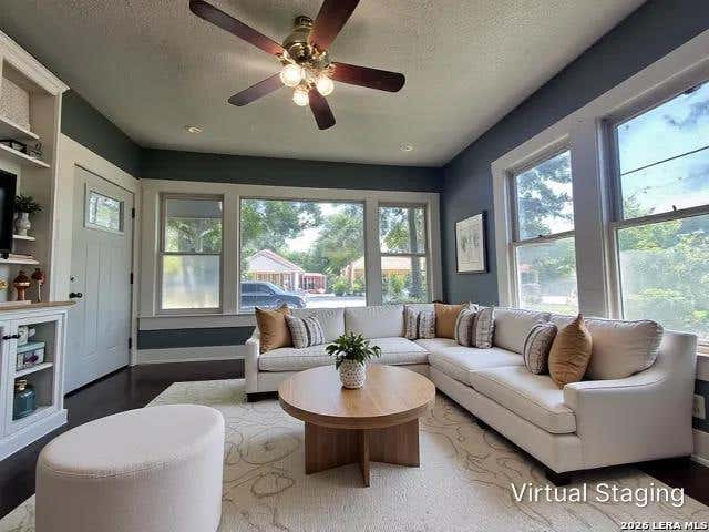 Photo of 423 Barrett Place, San Antonio, TX 78225 (MLS # 1968663)