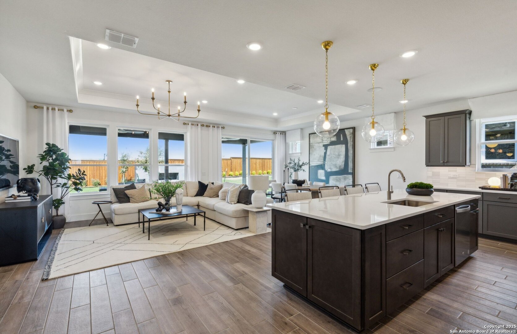 2151 Pinyon Dr