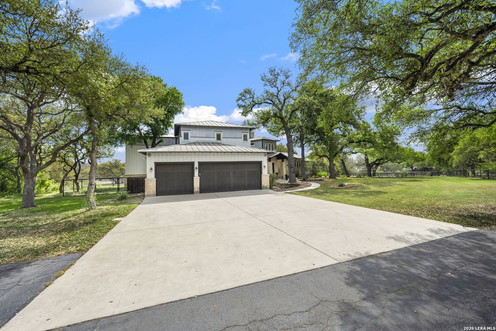 32550 STAHL LN